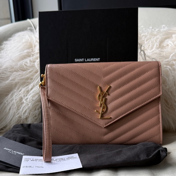 Saint Laurent Handbags - NWT, Saint Laurent Monogram Grain de Poudre Clutch Vintage Peach GHW, Ret. $850